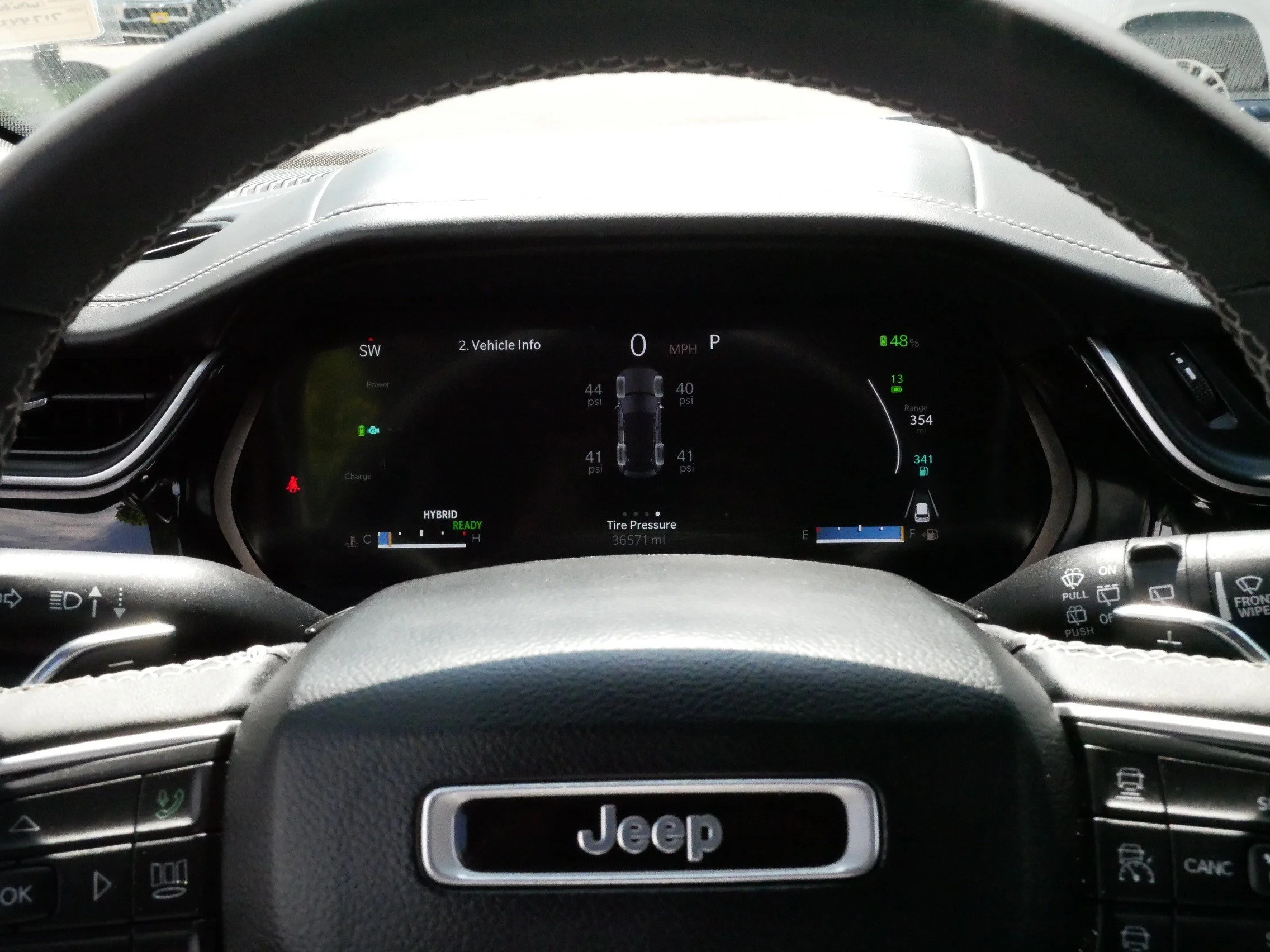Used 2022 Bright White Clearcoat Jeep  image 21