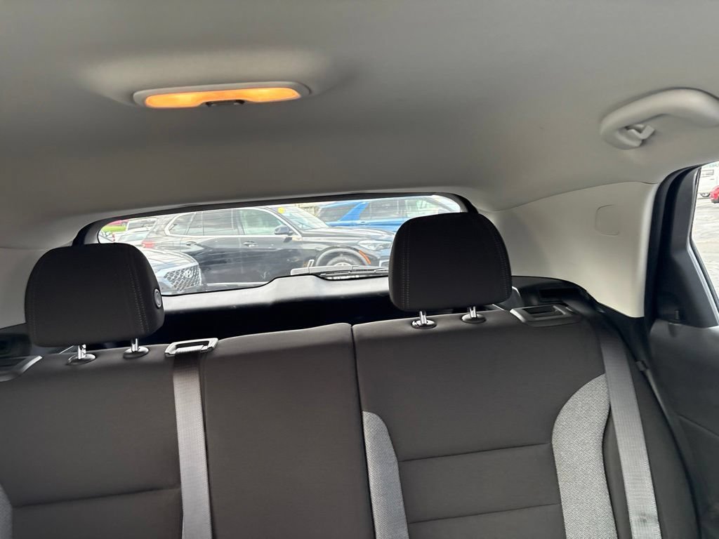 Used 2023 SUMMIT WHITE Chevrolet LT image 10