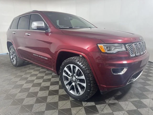2018 Jeep Grand Cherokee Overland 4WD's photo