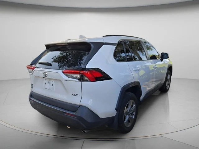 Used 2024 White Toyota XLE image 5