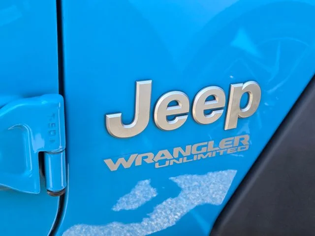 Used 2021 Blue Jeep Unlimited Sport image 5