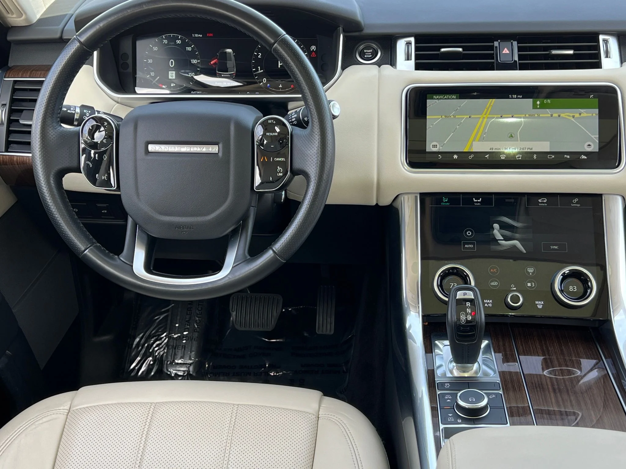 Used 2019 Blue Land Rover HSE image 14