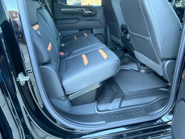 New 2026 Onyx Black GMC AT4 image 15