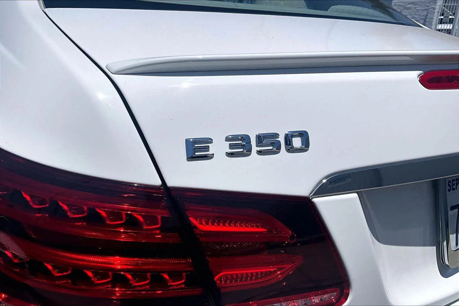 Used 2014 Polar White Mercedes-Benz E 350 image 9