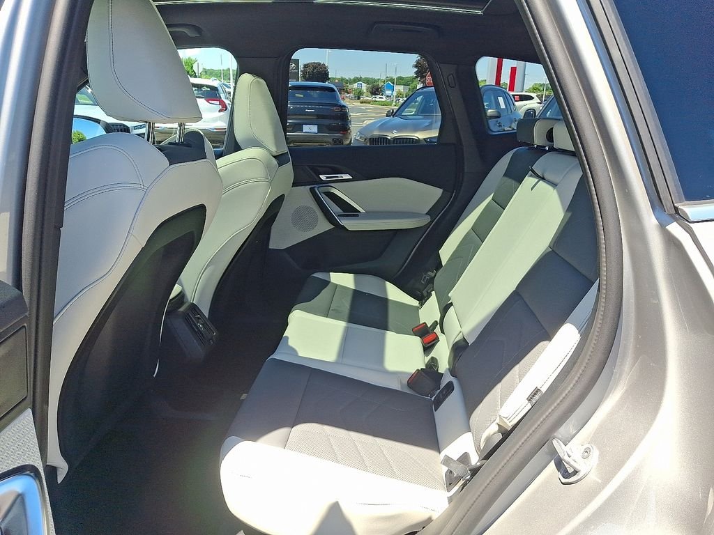2026 BMW X1 28i - Photo 10