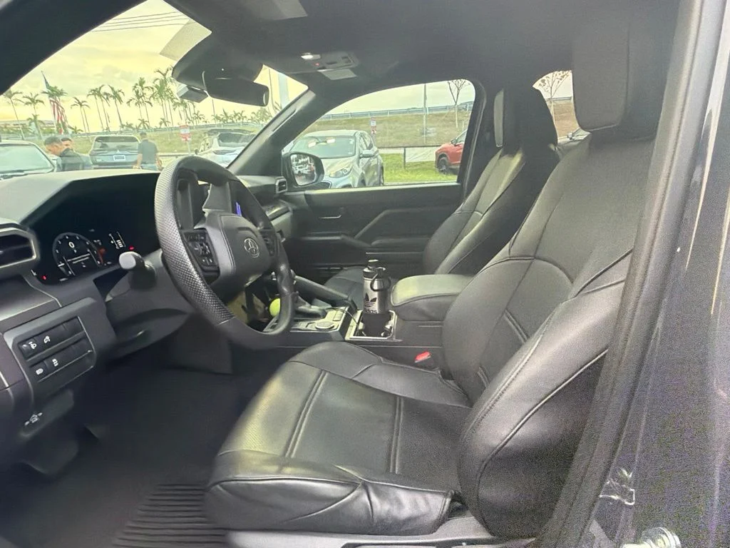 Used 2026 Underground Toyota SR5 image 8