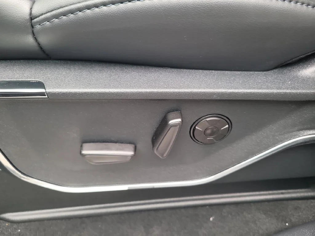 2026 Ford F-250 Super Duty Platinum - Photo 16