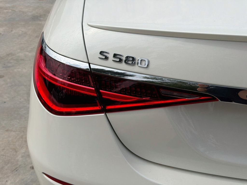 Certified Used 2023  Mercedes-Benz S 580 image 33