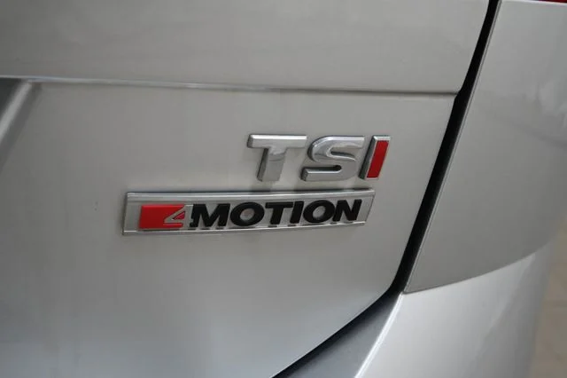 Used 2017 Silver Volkswagen TSI S image 11