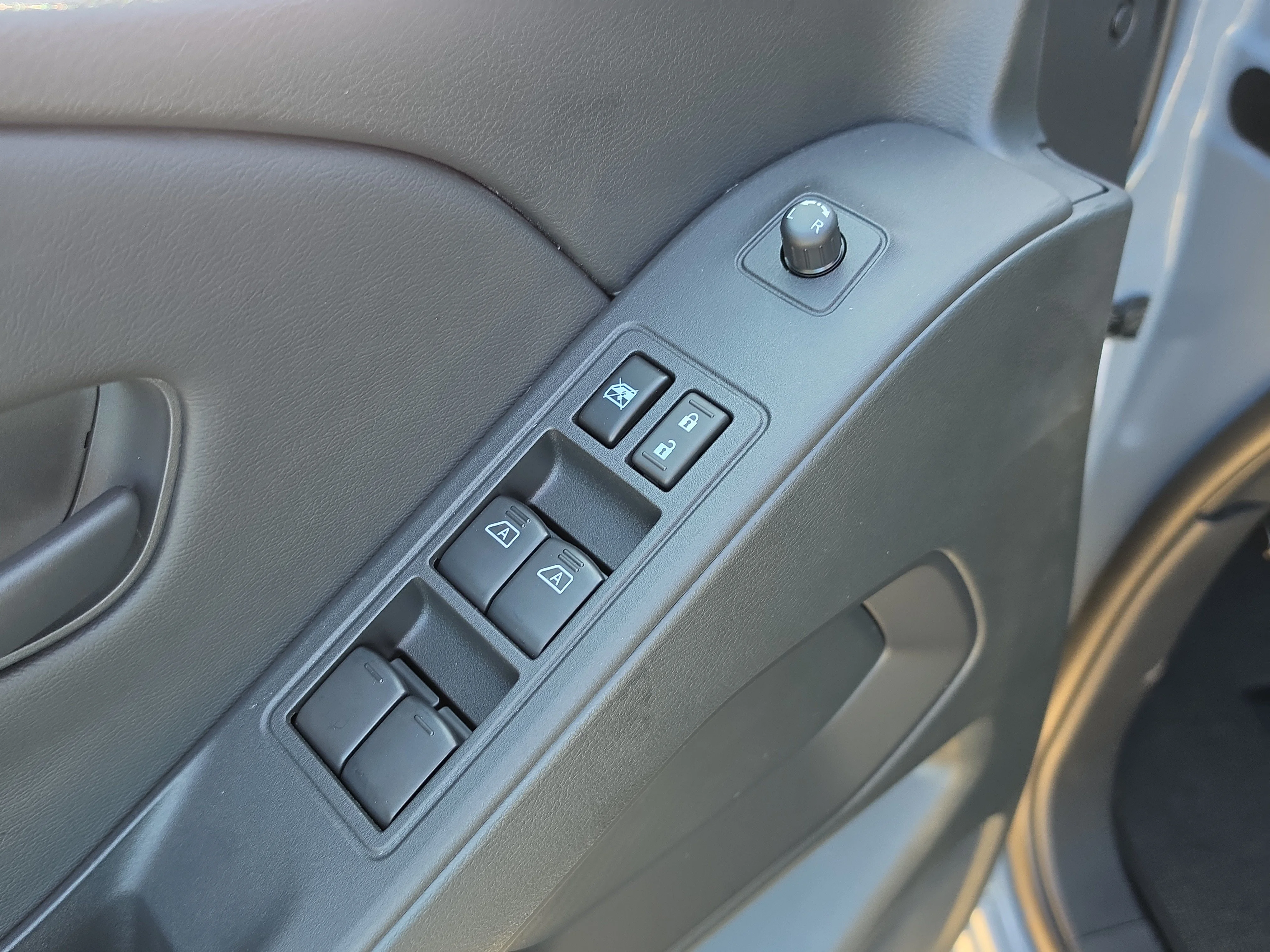 New 2026 Boulder Gray Pearl Nissan Crew Cab SV Long Bed image 19