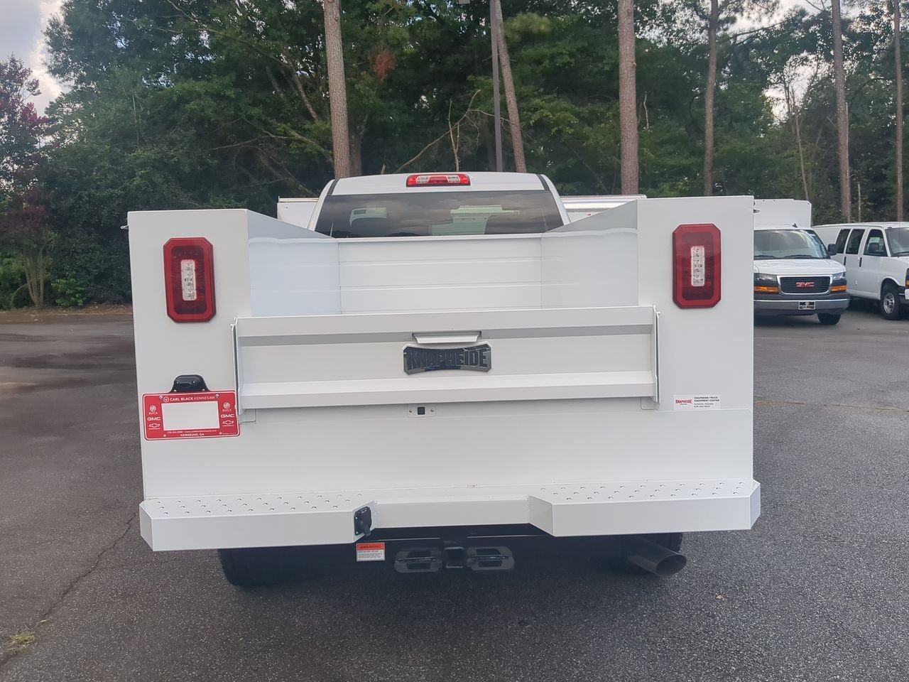 New 2026 Summit White GMC Pro image 7