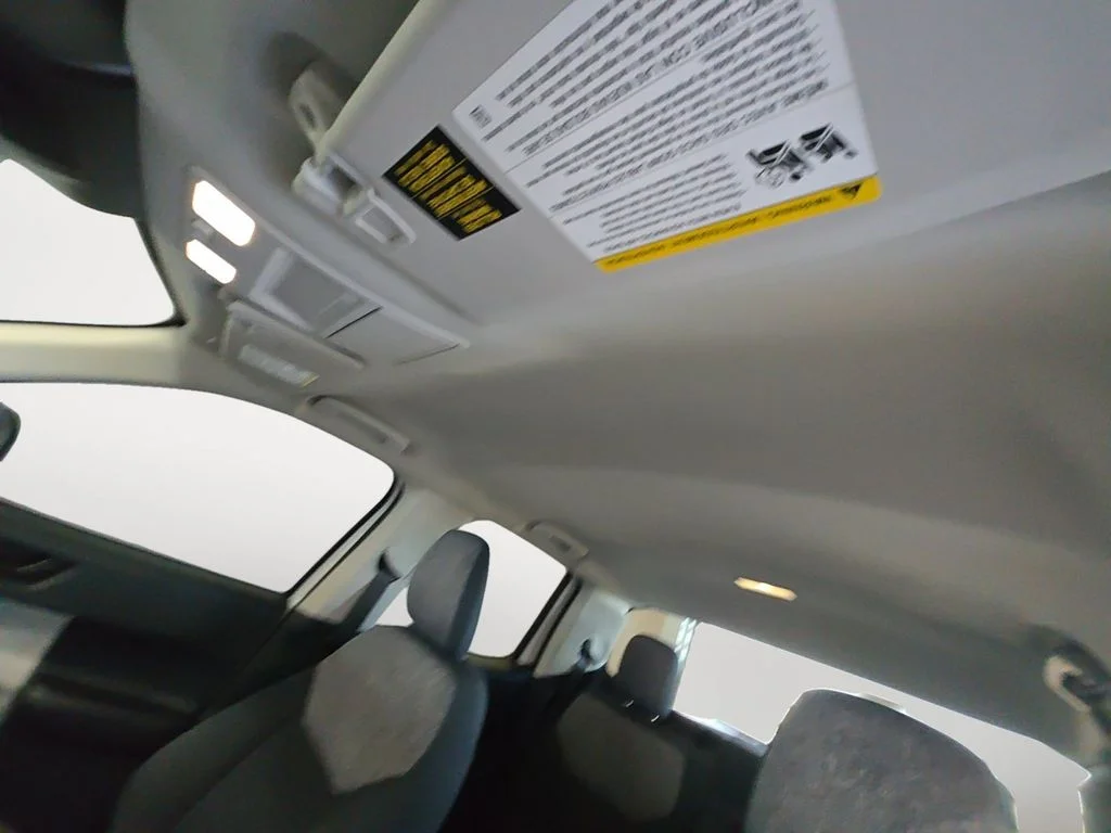 Used 2025 White Ford XLT image 12