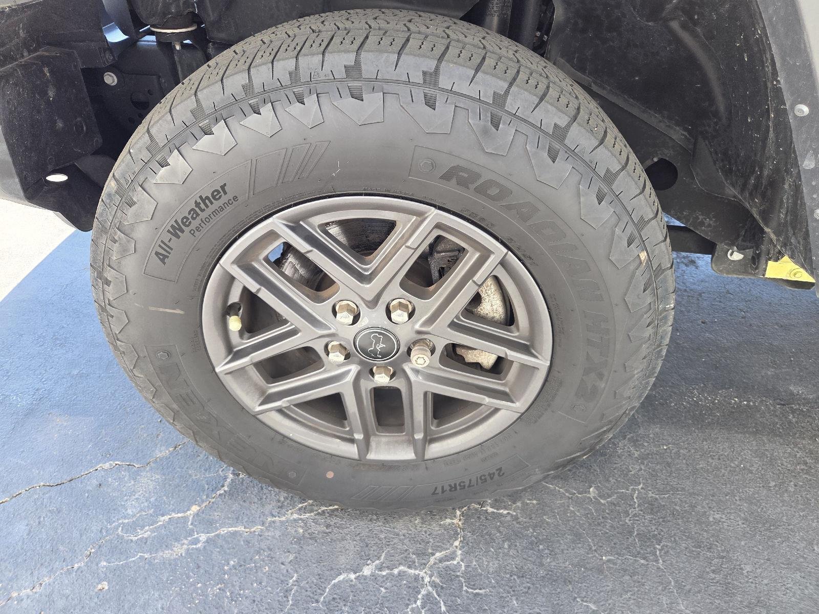 Used 2024 YELLOW JEEP SPOR image 40