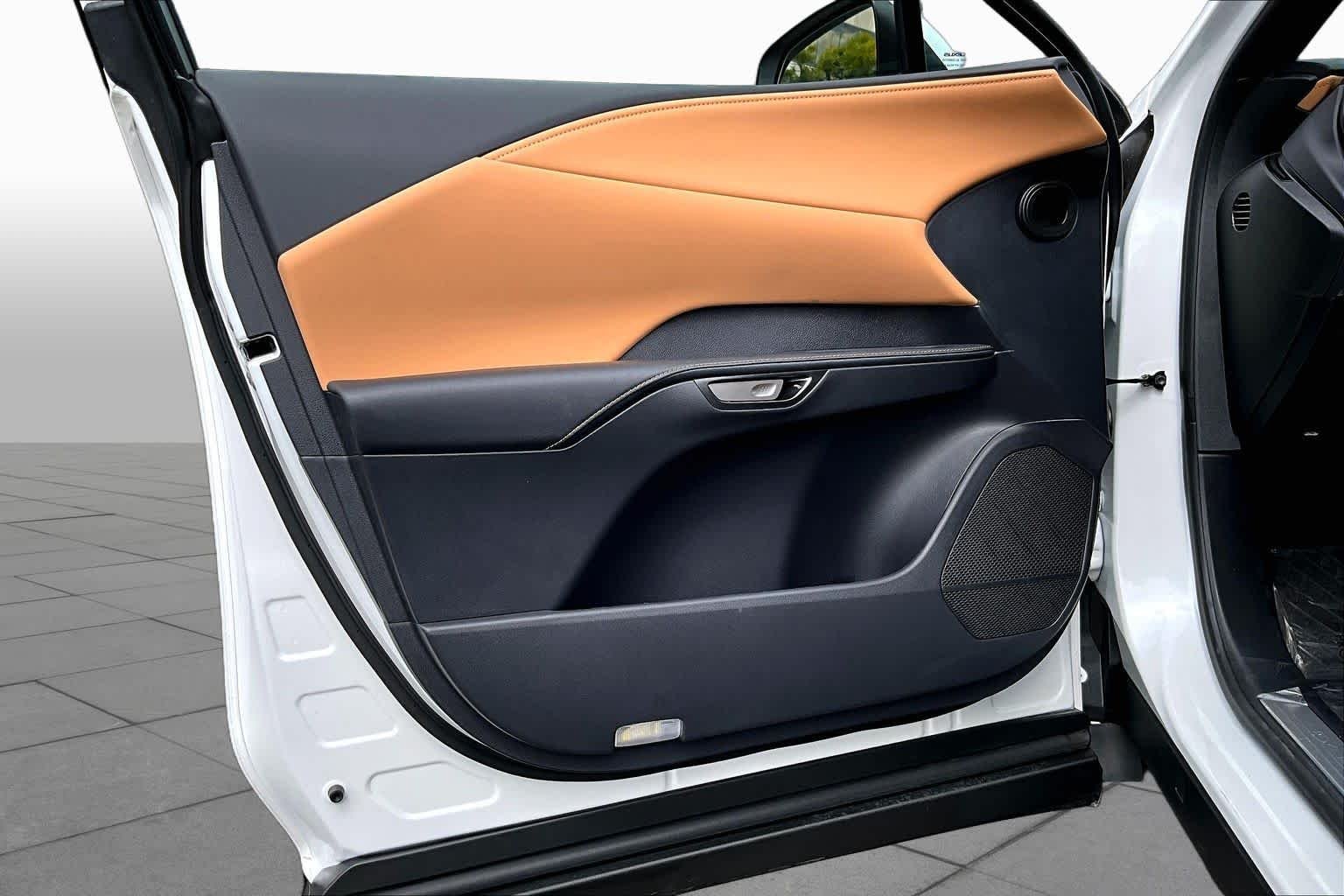 2026 Lexus RX 350 Premium - Photo 16