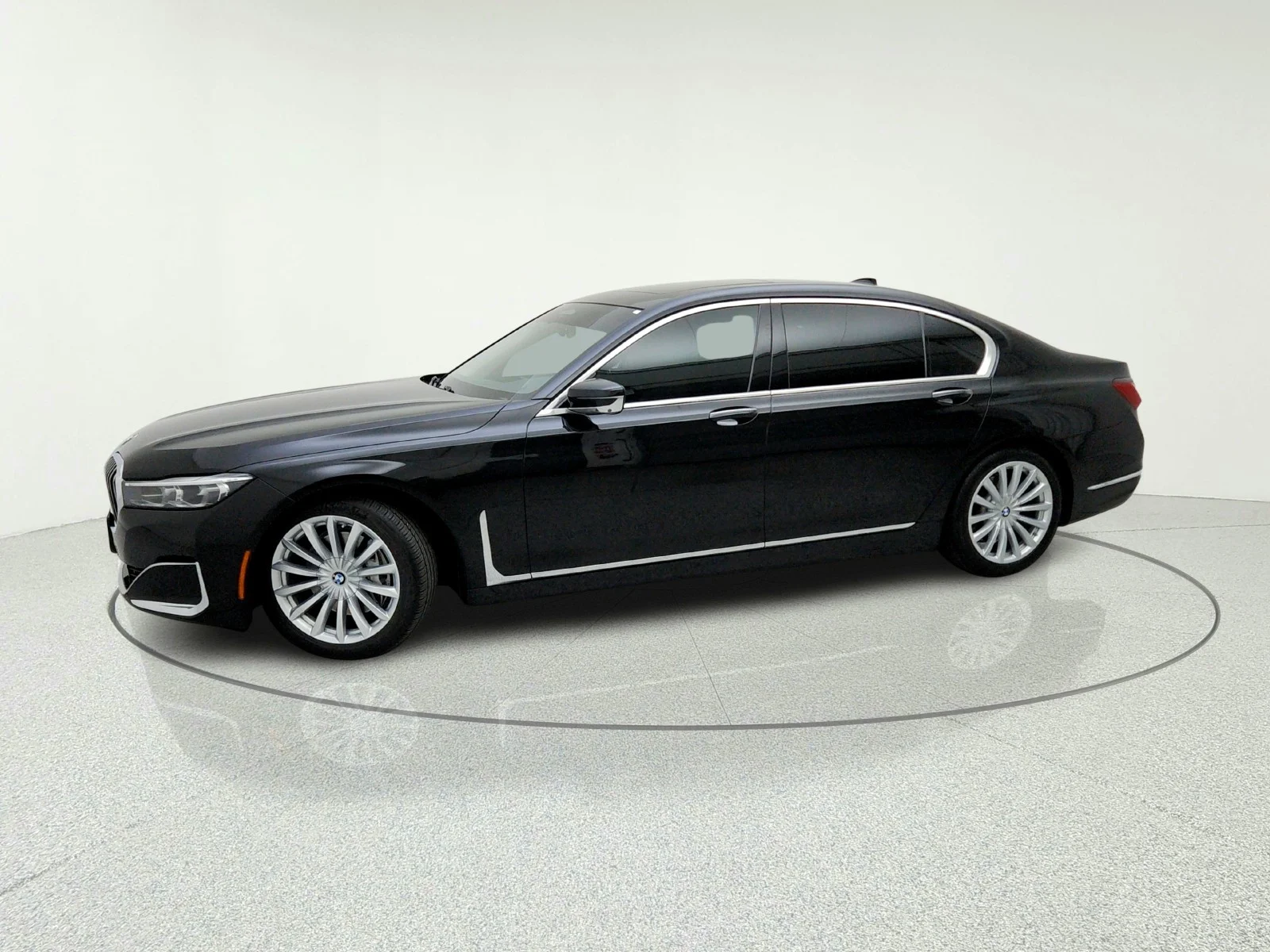 Used 2020 Black Sapphire Metallic BMW 740i xDrive image 15