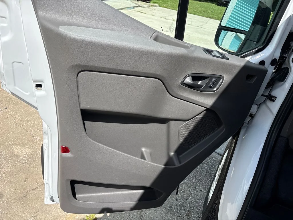 Certified Used 2025 White Ford Base image 27