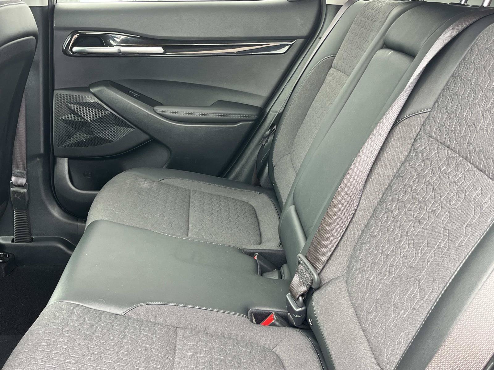Used 2024 Steel Gray Kia X-Line image 19