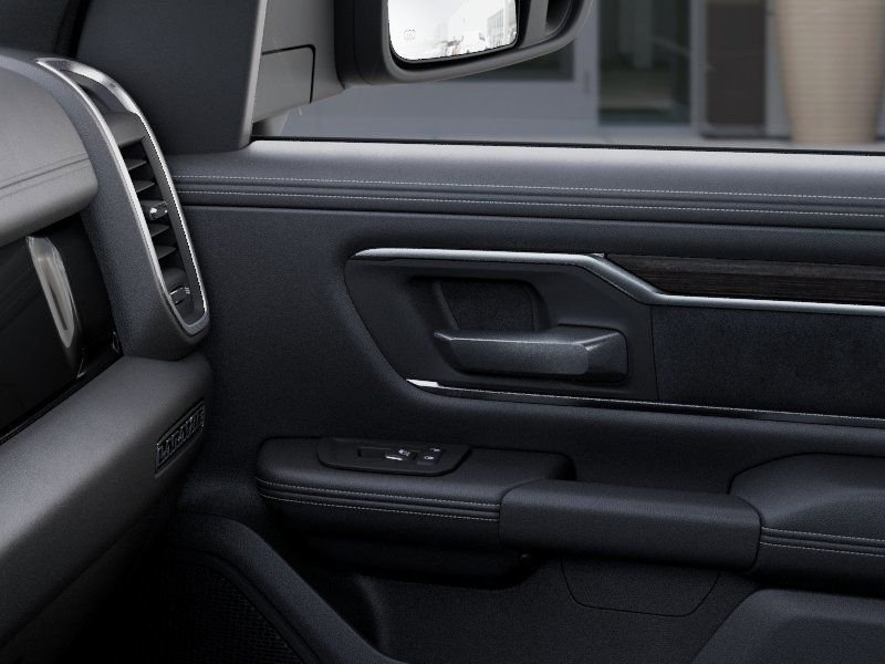 New 2026 Diamond Black Crystal Pearl-Coat Exterior Paint RAM Laramie image 25