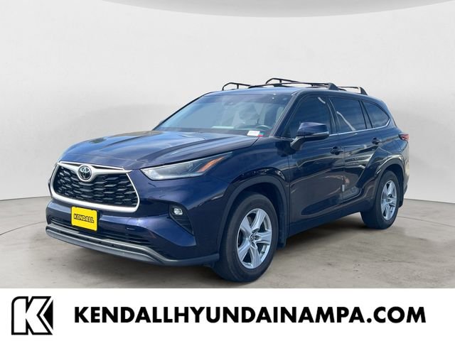 2021 Toyota Highlander LE 4x4 V6's photo
