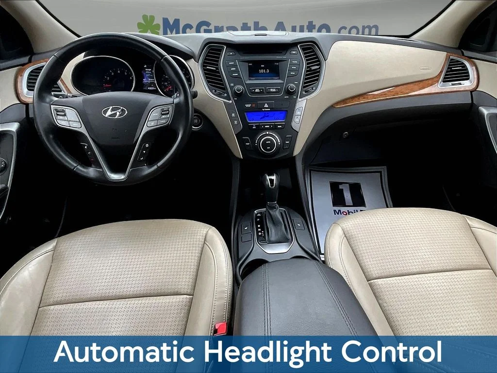 Used 2014 Green Hyundai Base image 10