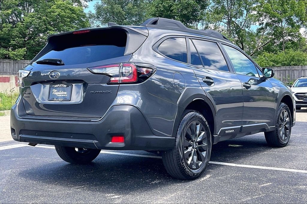Used 2024 Gray Subaru Onyx Edition image 13