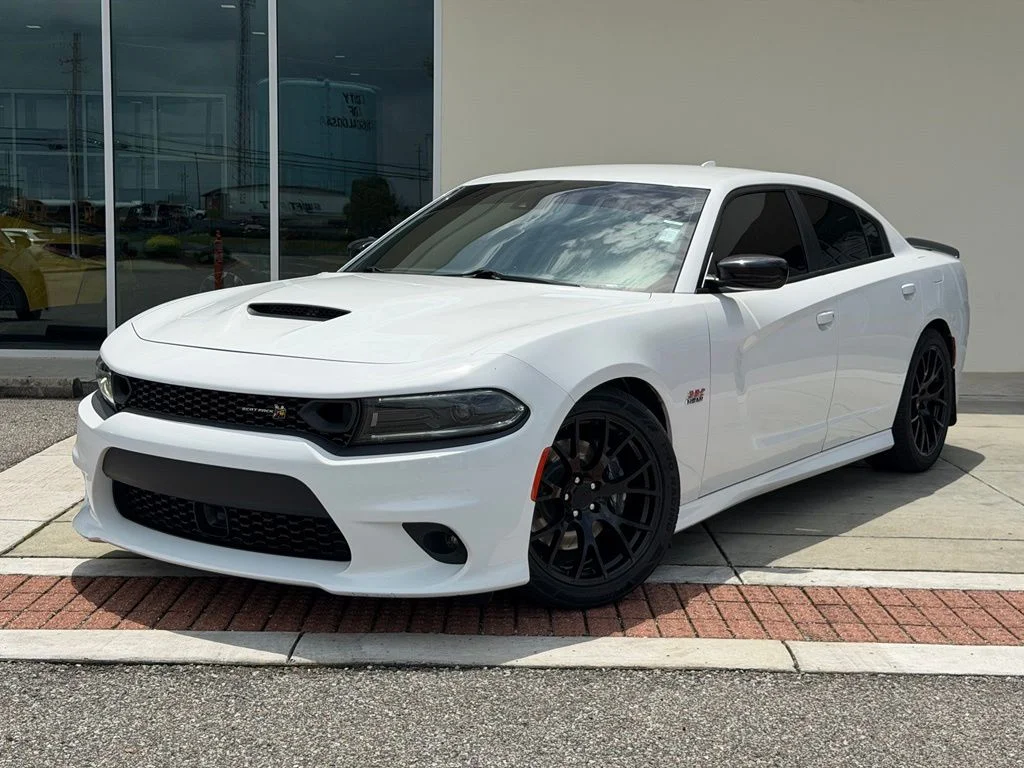 Used 2023 White Dodge R/T Scat Pack image 1