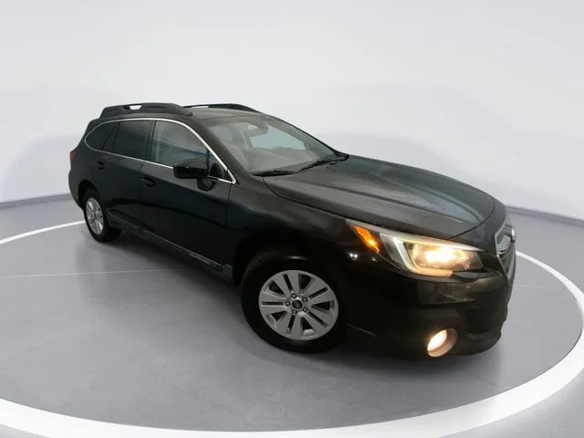 Used 2019 Black Subaru 2.5i Premium image 1