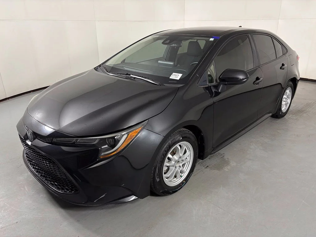 Used 2022 Black Toyota LE image 4