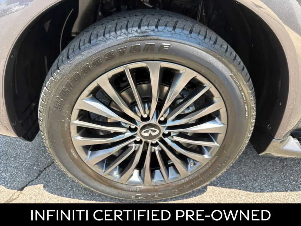 Certified Used 2024 Anthracite Gray INFINITI Sensory image 15