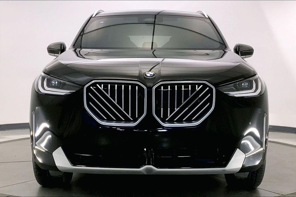 Used 2025 Black Sapphire Metallic BMW  image 2