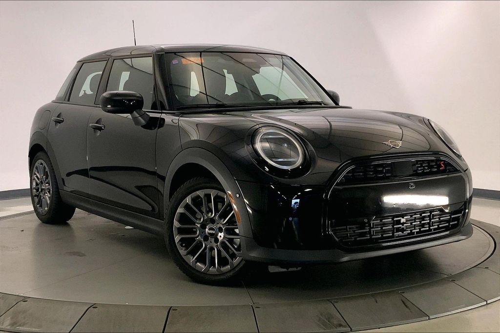 Used 2025 Midnight Black II Metallic MINI  image 33