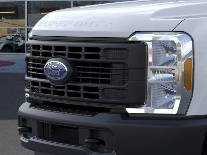 New 2026 Oxford White Ford F-250® XL image 18