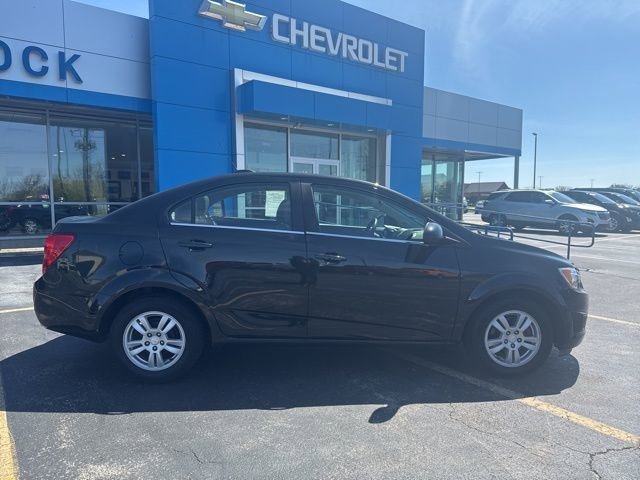 Used 2015 Chevrolet Sonic LT with VIN 1G1JC5SHXF4123634 for sale in Woodstock, IL