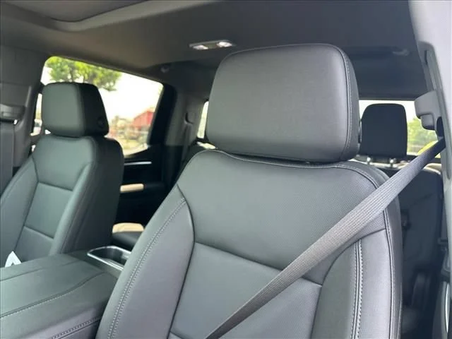 New 2026 Onyx Black GMC SLT image 30