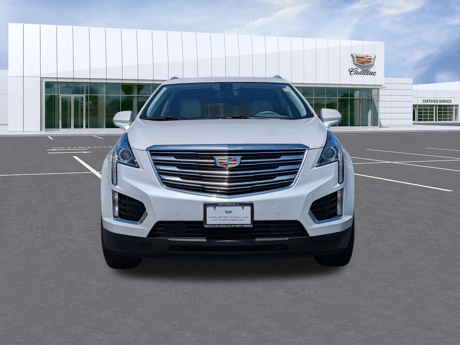 Used 2017 CRYSTAL WHITE TRICOAT Cadillac Luxury AWD image 2
