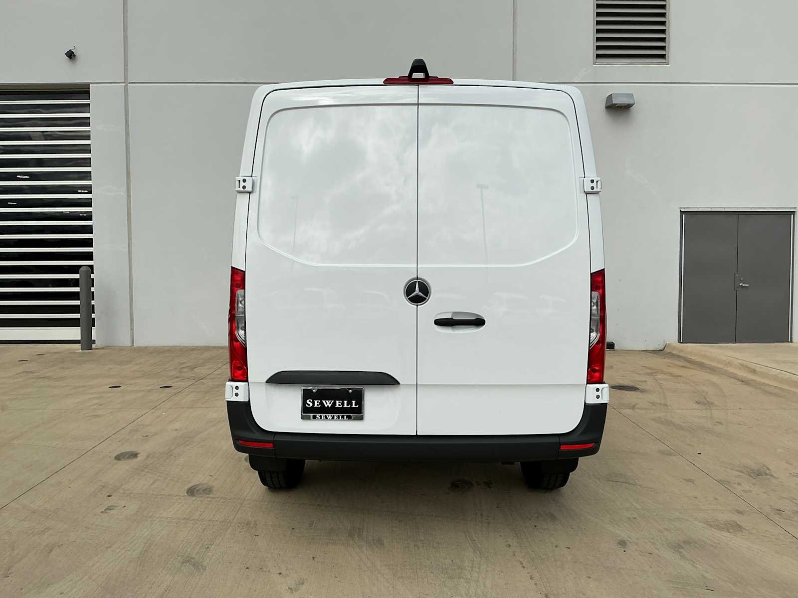 New 2026 Arctic White Mercedes-Benz Worker image 6