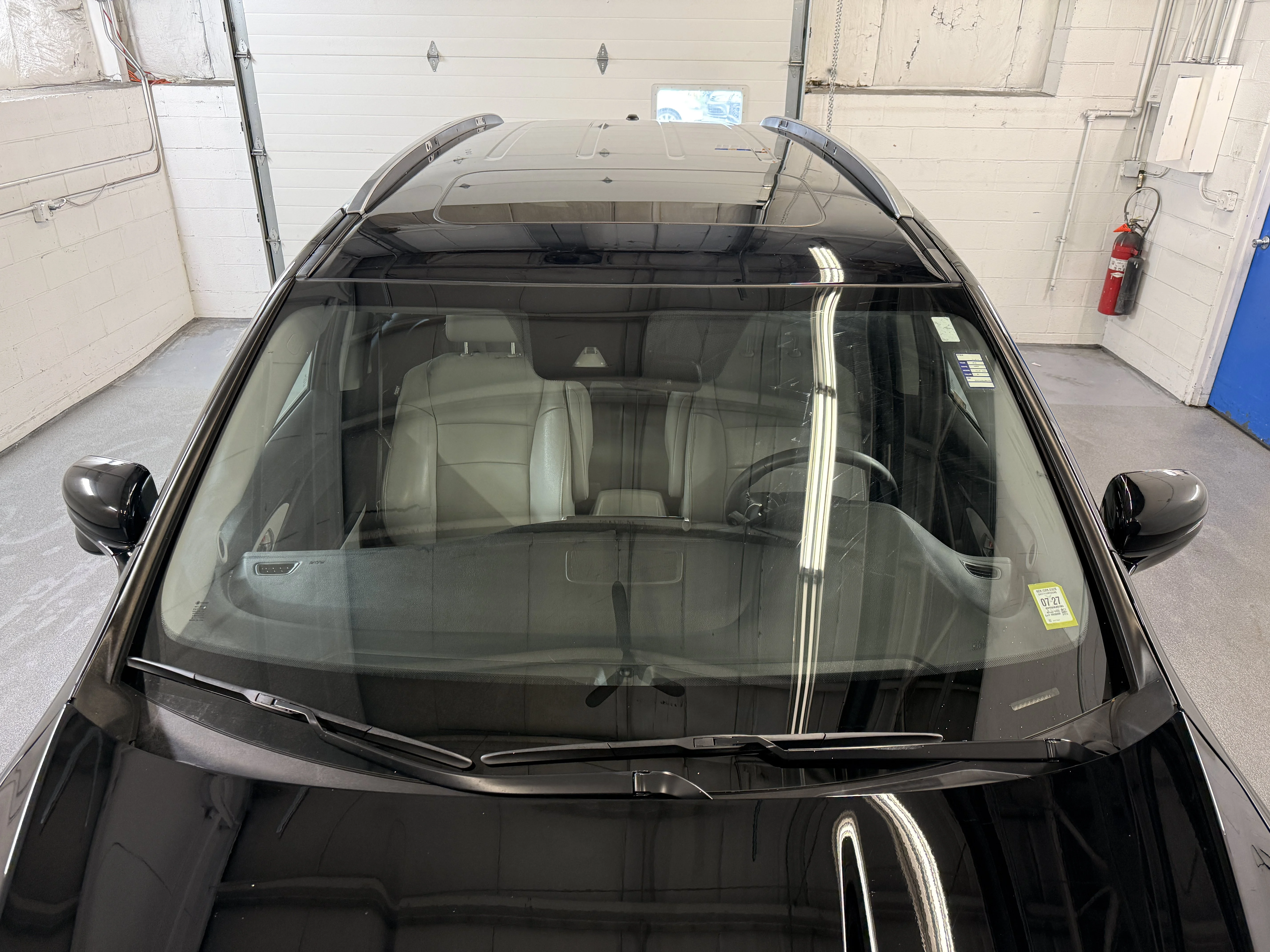 Certified Used 2018 Crystal Black Pearl Honda Touring image 4