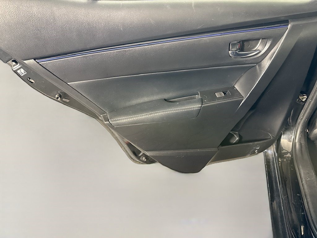 Used 2018 Black Sand Pearl Toyota SE image 21
