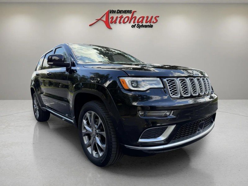 Used 2019 Black Jeep Summit image 1