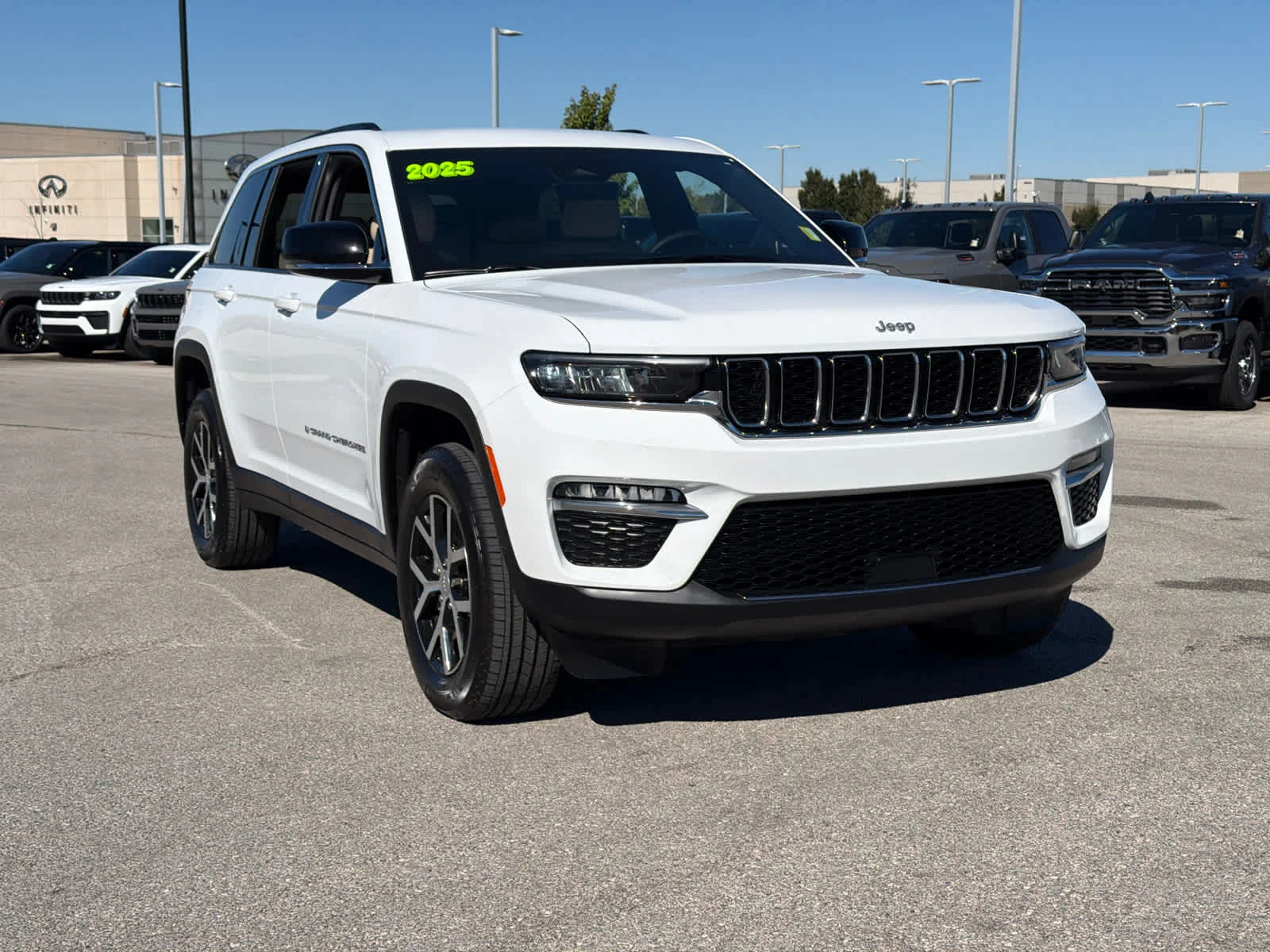 Used 2025 Jeep Grand Cherokee Limited with VIN 1C4RJHBG0S8644468 for sale in Kansas City