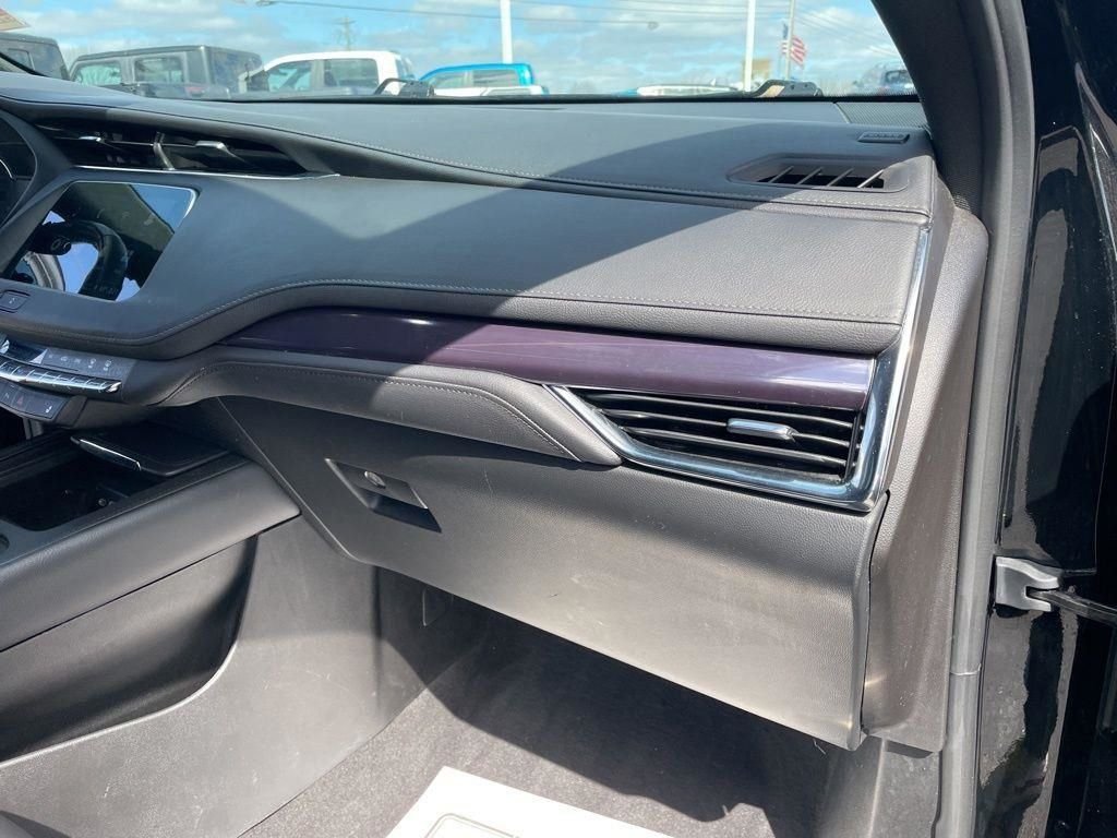 Used 2023 Black Cadillac Luxury image 39