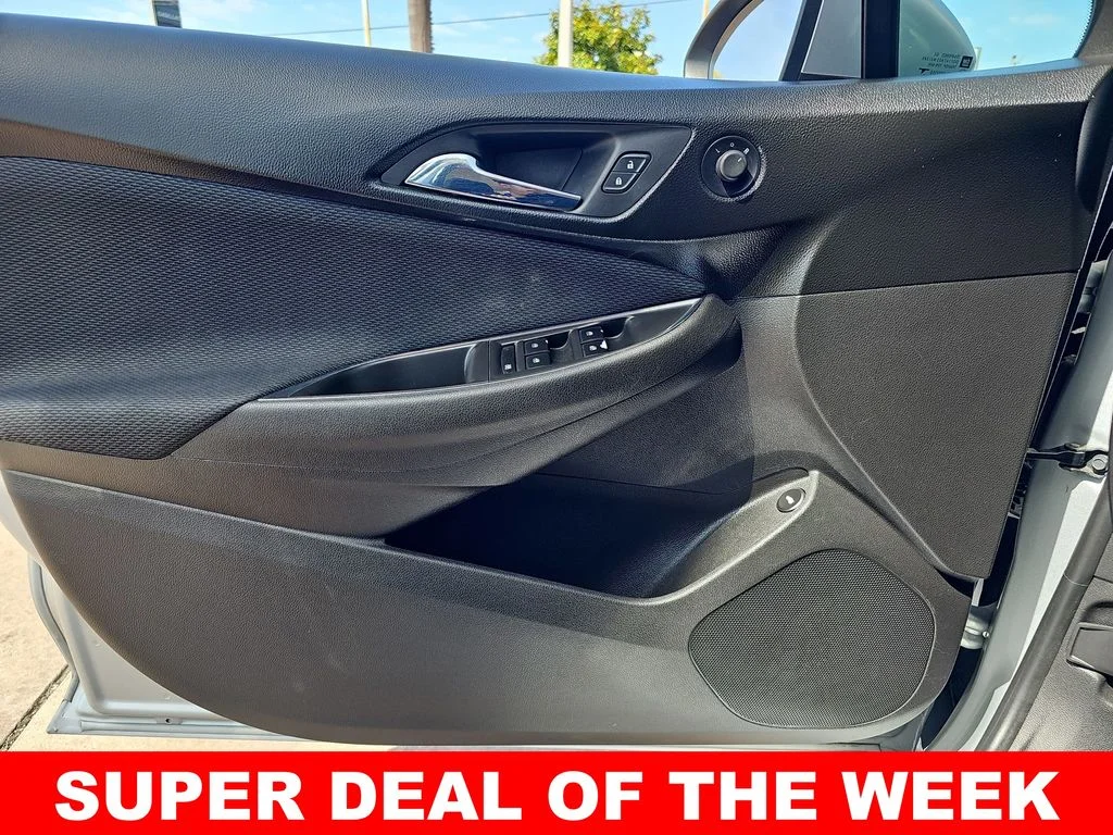 Used 2017 Silver Chevrolet LS image 25
