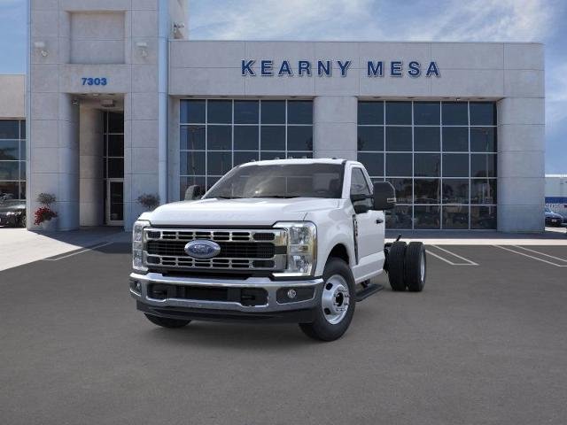 New 2025 Oxford White Ford XL image 28