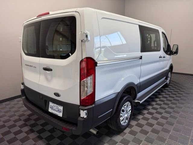 Used 2025 Oxford White Ford Base image 8