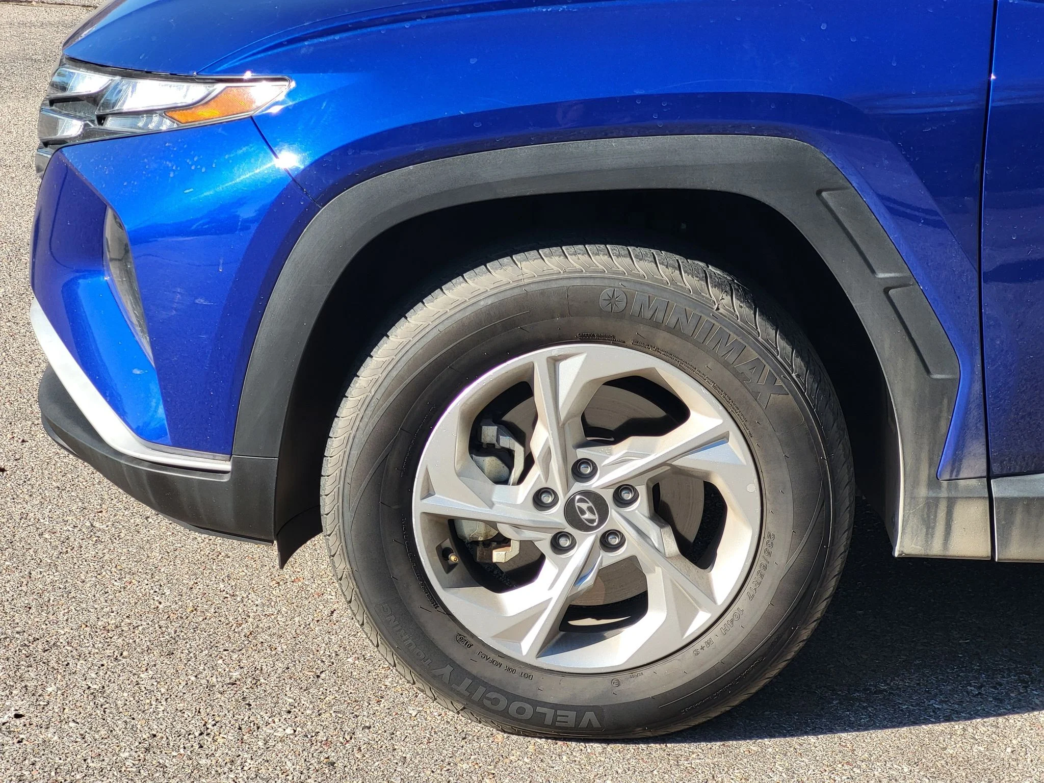 Used 2024 Intense Blue Hyundai SEL image 8