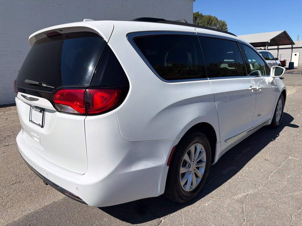 Used 2017 Chrysler Pacifica Touring-L with VIN 2C4RC1BG7HR695478 for sale in Madison, NC