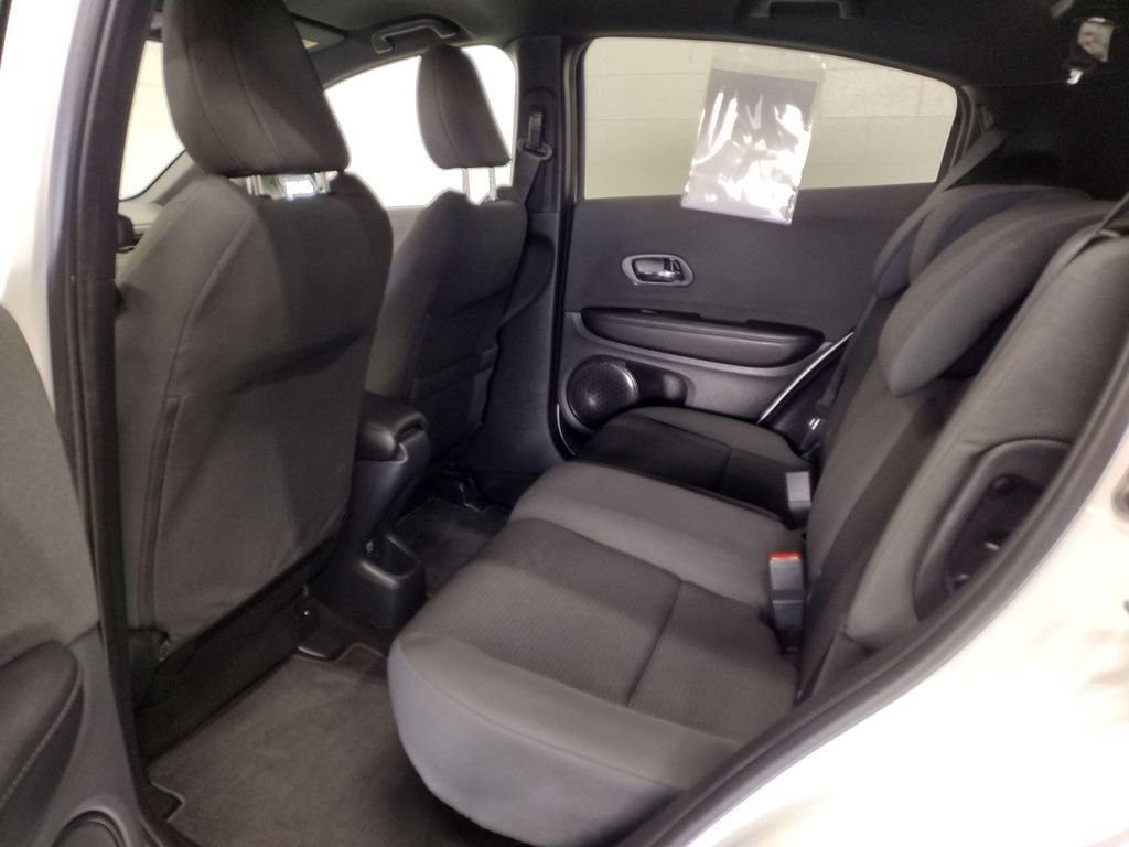 Used 2021 Platinum White Pearl Honda Sport image 22