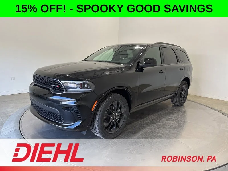 New 2026 Diamond Black Clear-Coat Exterior Paint Dodge GT image 3