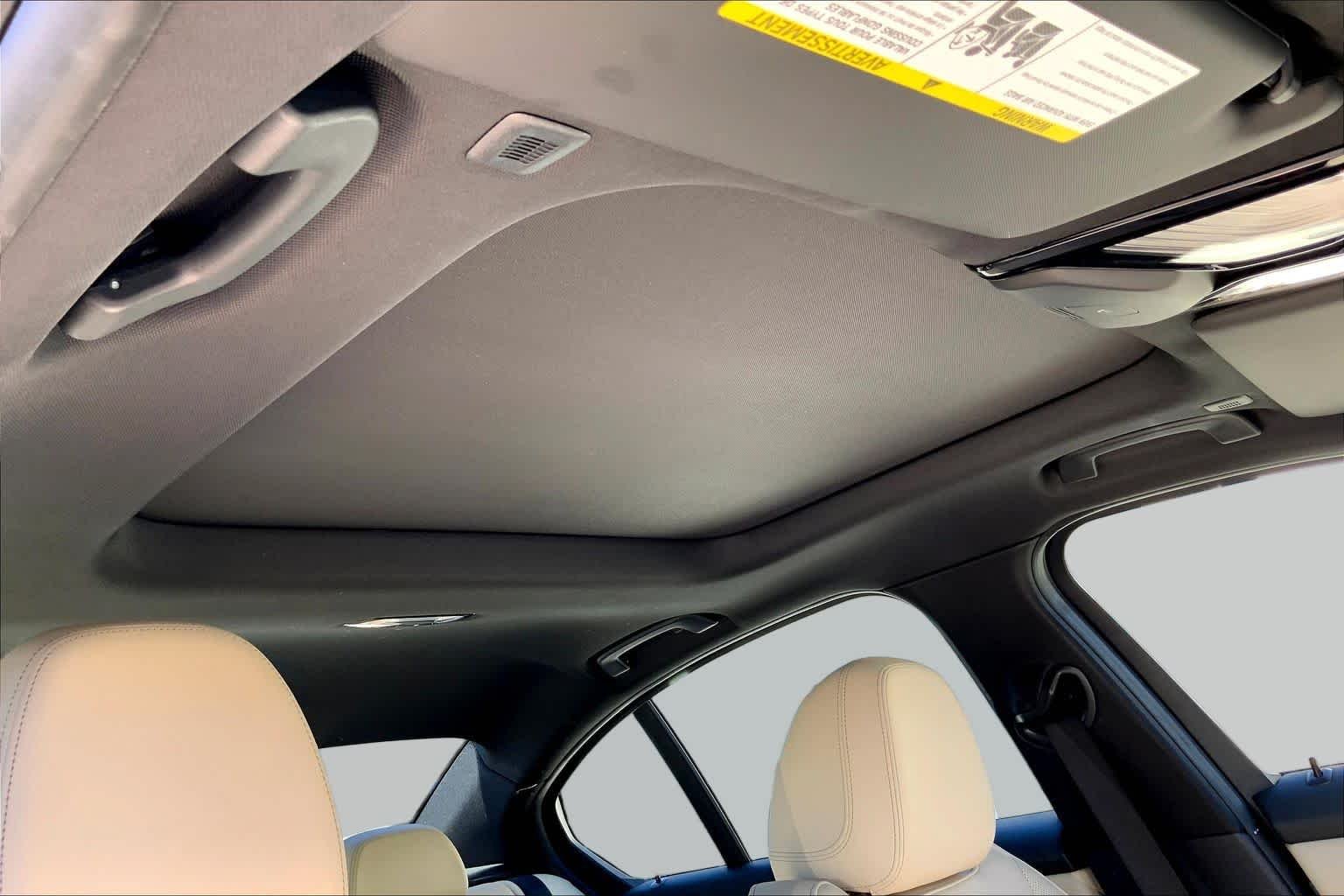 Used 2023 Skyscraper Grey Metallic BMW 330i image 12