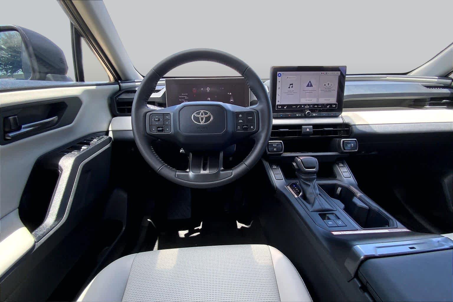 Used 2026 Meteor Shower Toyota XLE Premium image 6